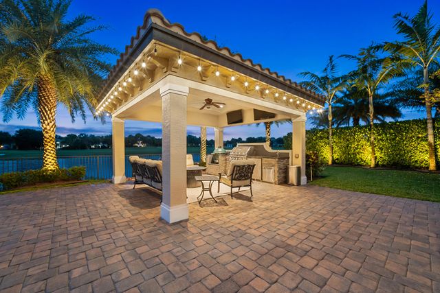 10445 N Barnsley Drive, Parkland, FL 33076