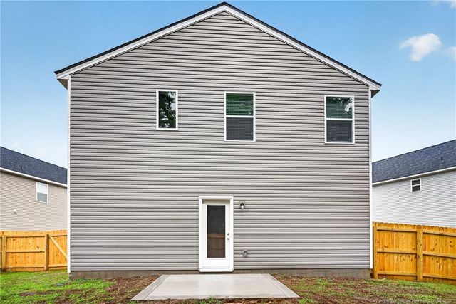 134 Stout Landing, Dunn, NC 28334