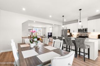41 American Way 241, Cliffwood, NJ 07721
