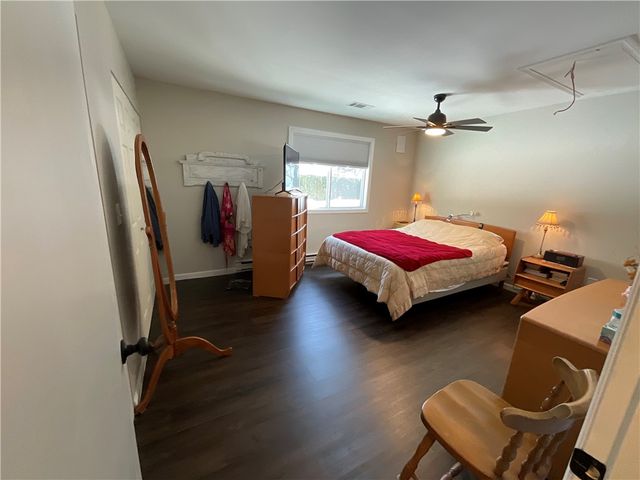 141 Edaville Court, Warwick, RI 02886