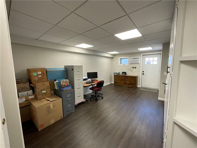 141 Edaville Court, Warwick, RI 02886