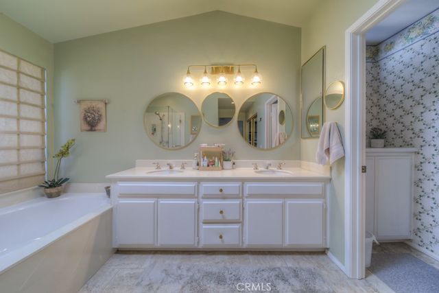 25220 Corte Sur, Murrieta, CA 92563