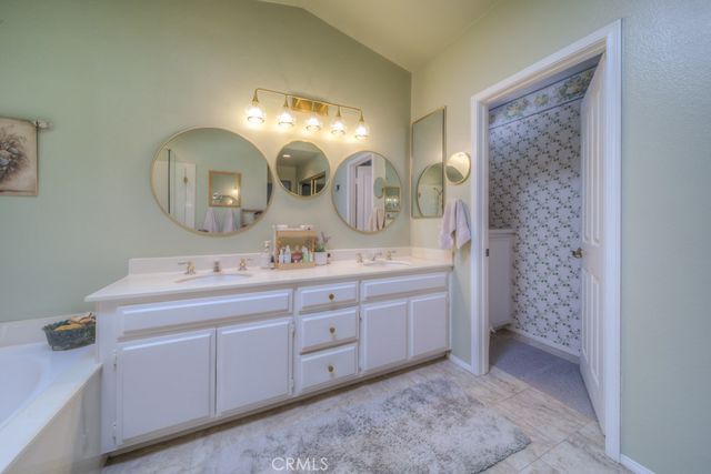 25220 Corte Sur, Murrieta, CA 92563