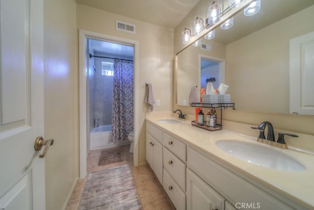 25220 Corte Sur, Murrieta, CA 92563