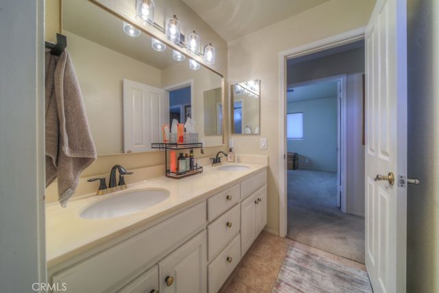 25220 Corte Sur, Murrieta, CA 92563