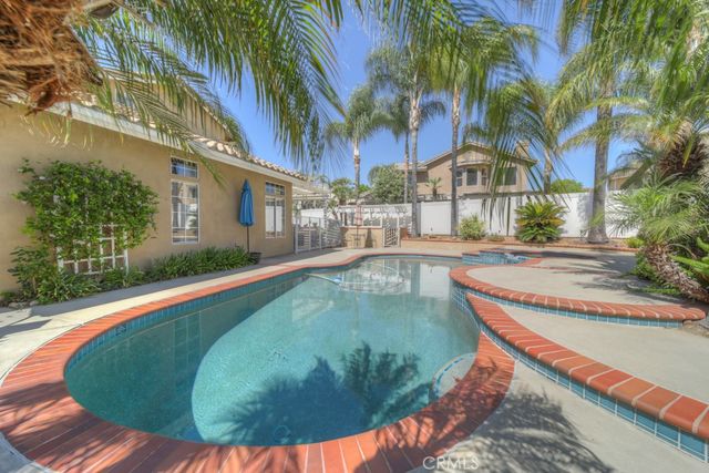 25220 Corte Sur, Murrieta, CA 92563