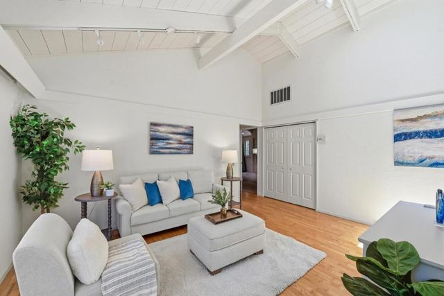 13531 Old Oak Way, Saratoga, CA 95070