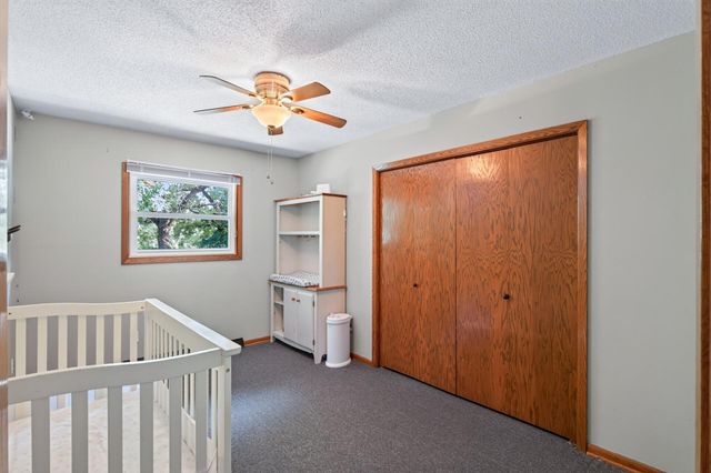 13848 Crosstown Drive NW, Andover, MN 55304