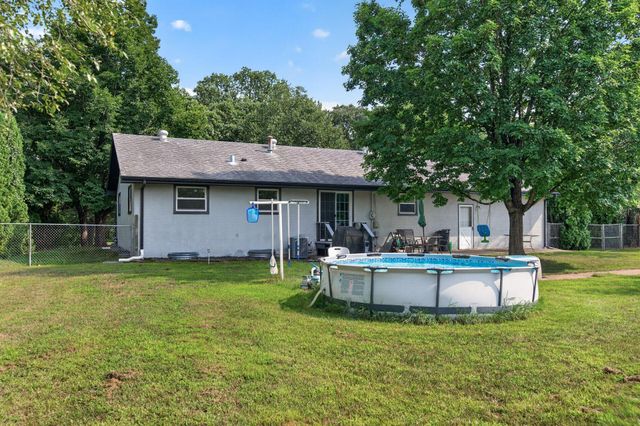 13848 Crosstown Drive NW, Andover, MN 55304