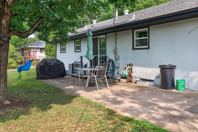 13848 Crosstown Drive NW, Andover, MN 55304