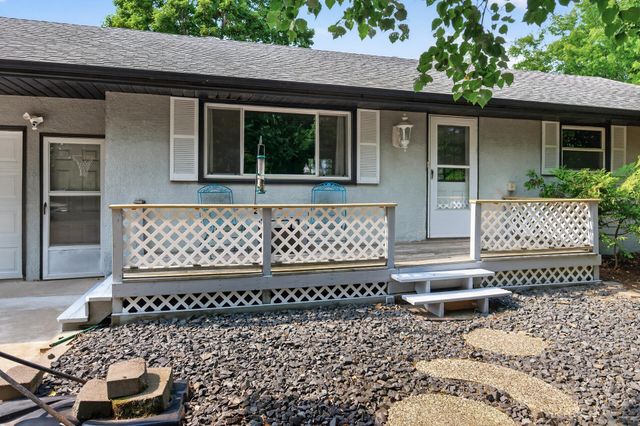 13848 Crosstown Drive NW, Andover, MN 55304