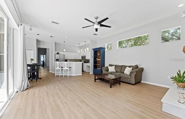 12910 VICKSBURG DRIVE, Tampa, FL 33625