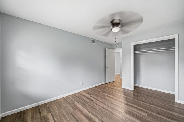 5859 Flamingo Drive, Houston, TX 77033