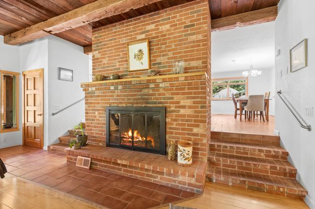 13327 Highway 234, Gold Hill, OR 97525