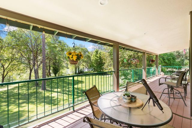 13327 Highway 234, Gold Hill, OR 97525