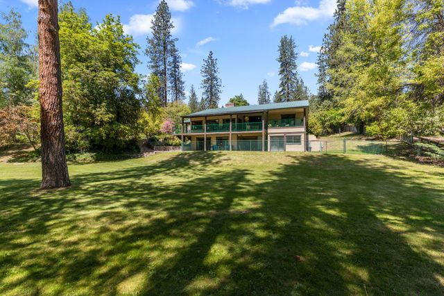 13327 Highway 234, Gold Hill, OR 97525