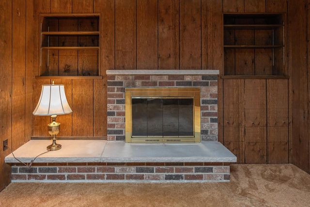 9123 S 35th STREET, Franklin, WI 53132