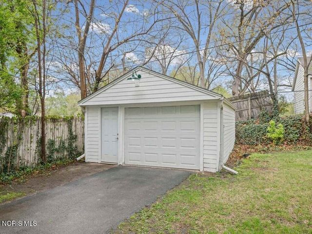 5303 Winona Road, Toledo, OH 43613