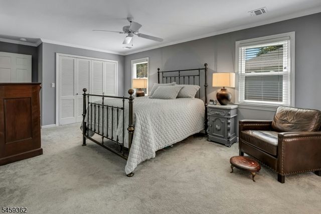 44 Old Army Rd, Bernardsville Boro, NJ 07924