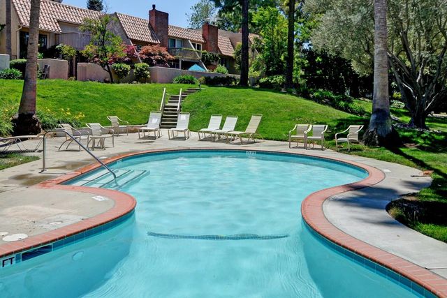 227 Casitas Bulevar, Los Gatos, CA 95032