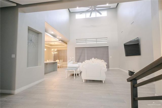 3617 S H Street, Mcallen, TX 78503