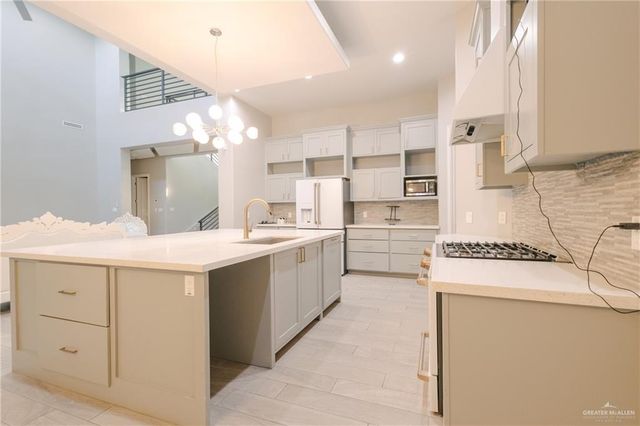 3617 S H Street, Mcallen, TX 78503