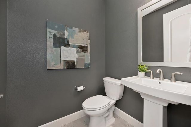 1104 Mambo Way, Roseville, CA 95747