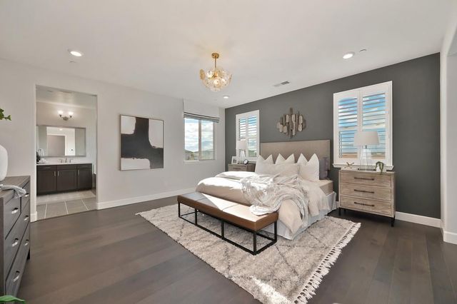 1104 Mambo Way, Roseville, CA 95747