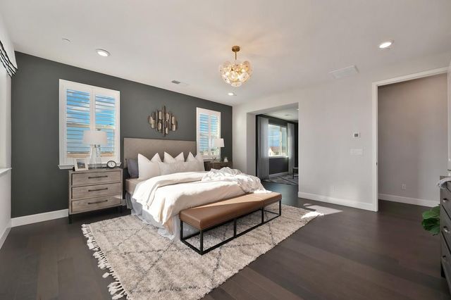 1104 Mambo Way, Roseville, CA 95747