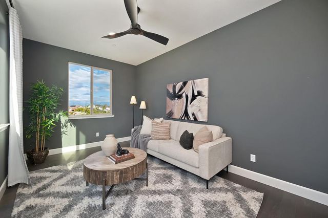 1104 Mambo Way, Roseville, CA 95747