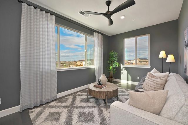 1104 Mambo Way, Roseville, CA 95747