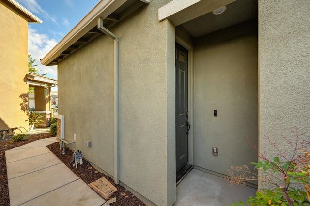 1104 Mambo Way, Roseville, CA 95747