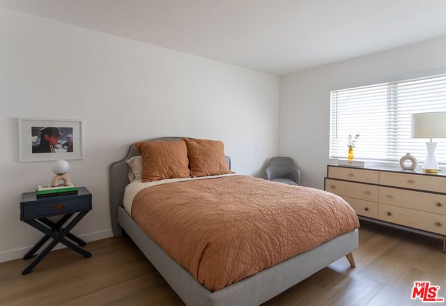 1222 N Olive Drive 101, West Hollywood, CA 90069