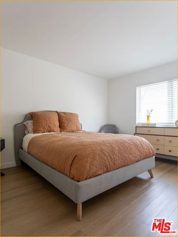 1222 N Olive Drive 101, West Hollywood, CA 90069