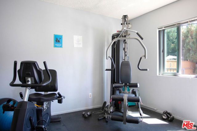 1222 N Olive Drive 101, West Hollywood, CA 90069