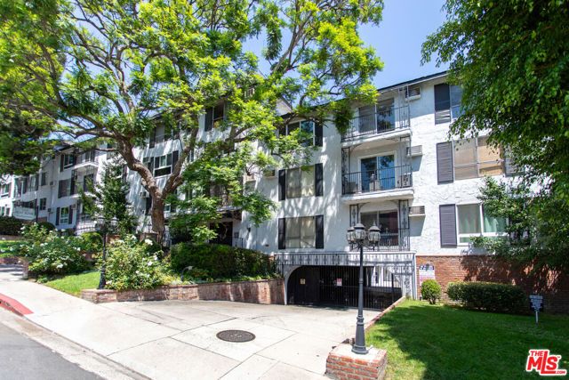 1222 N Olive Drive 101, West Hollywood, CA 90069