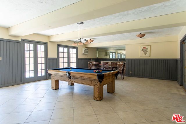 1222 N Olive Drive 101, West Hollywood, CA 90069