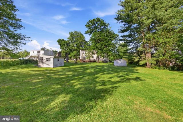 905 ALLENTOWN RD, Lansdale, PA 19446