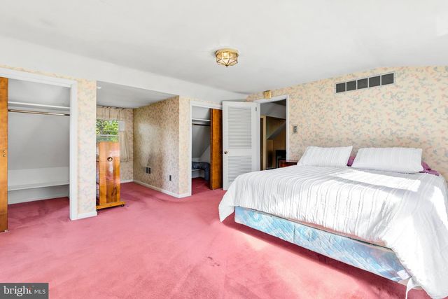 905 ALLENTOWN RD, Lansdale, PA 19446