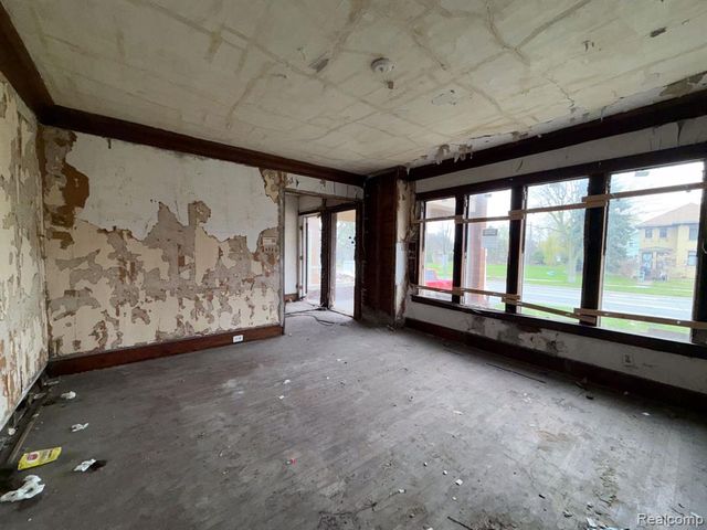 8788 Dexter Avenue, Detroit, MI 48206