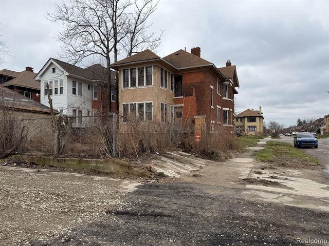 8788 Dexter Avenue, Detroit, MI 48206