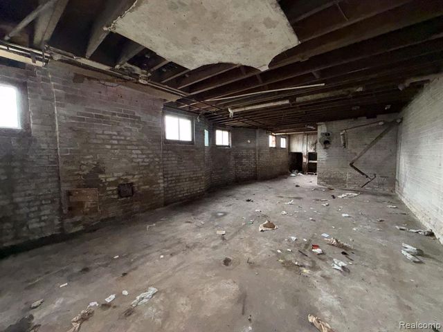 8788 Dexter Avenue, Detroit, MI 48206