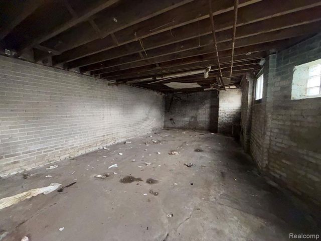 8788 Dexter Avenue, Detroit, MI 48206