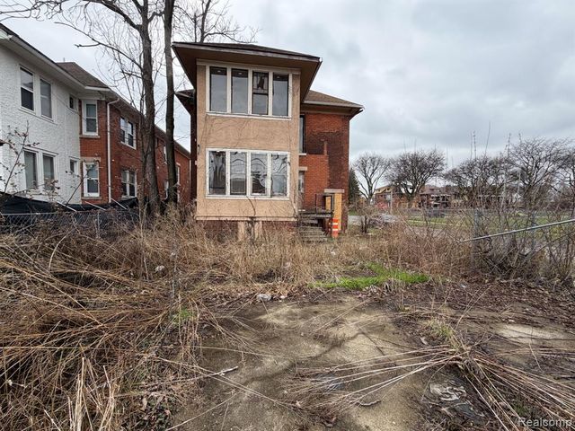 8788 Dexter Avenue, Detroit, MI 48206