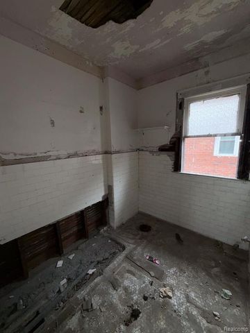 8788 Dexter Avenue, Detroit, MI 48206