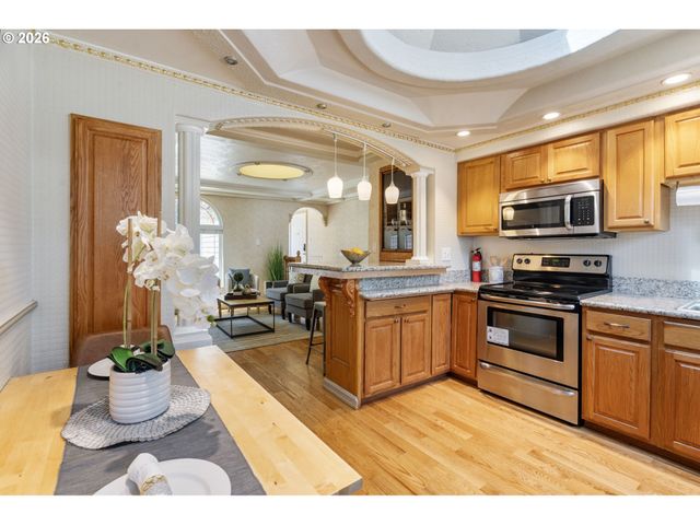5317 Se BYBEE Blvd, Portland, OR 97206