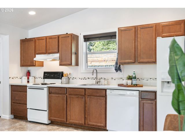 5317 Se BYBEE Blvd, Portland, OR 97206