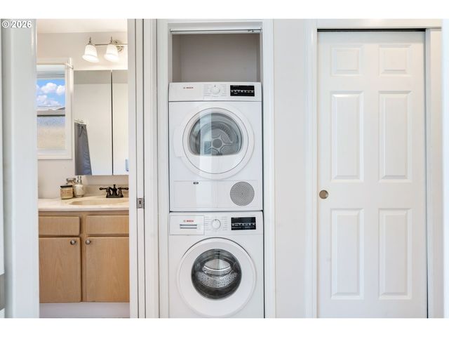 5317 Se BYBEE Blvd, Portland, OR 97206