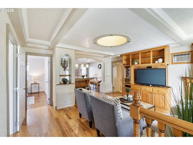 5317 Se BYBEE Blvd, Portland, OR 97206