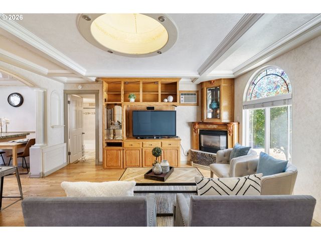 5317 Se BYBEE Blvd, Portland, OR 97206